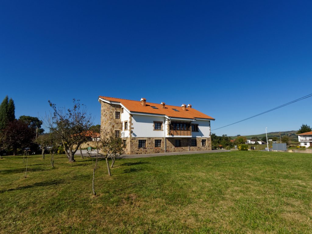 Exterior | Hotel San Roque Santillana